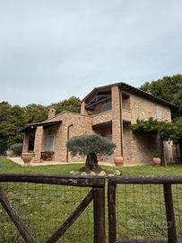 Casale con annesso bosco immenso