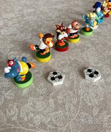 Collezione Kinder Ferrero calcio magneti  2000