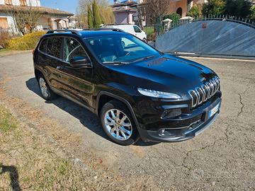 Jeep cherokee 2.0 - 140cv - 4wd - man.- gancio t.