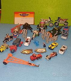 Lotto giocattoli misti  micromachines e altro