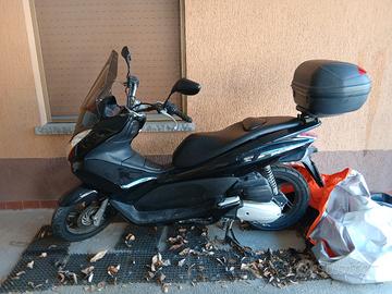 Honda Pcx 125 c.c.