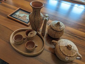 Sugheri dalla Sardegna, tazzine vasi e contenitori