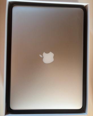 Macbook Air 13 2016 completamente rigenerato