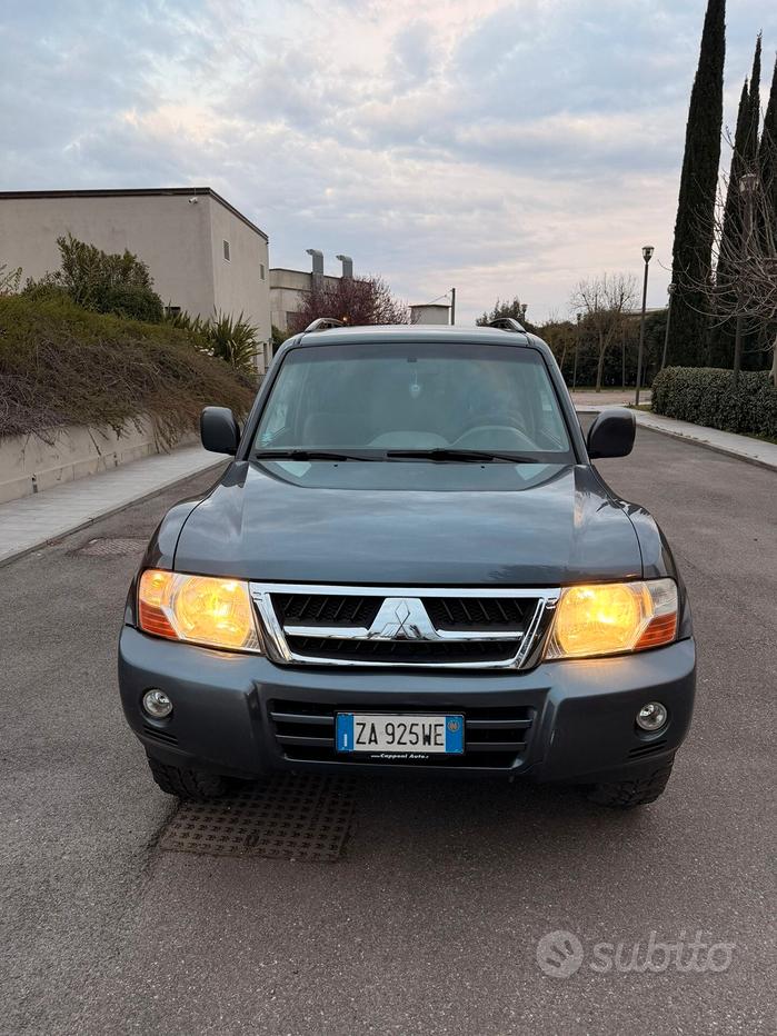 MITSUBISHI Pajero (2000-2007)