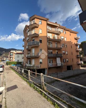 3 LOCALI A VALDAGNO