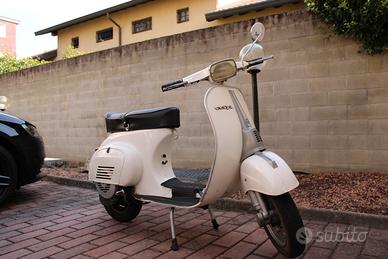 Vespa 50 special