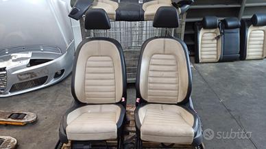 SELLERIA  IN  PELLE VOLKSWAGEN PASSAT CC 2012