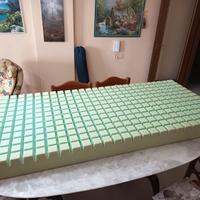 Materasso antidecubito in poliuretano