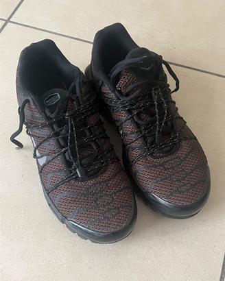 Scarpa Nike TN N.42