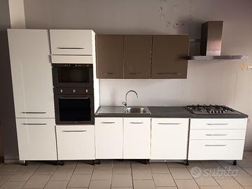 cucina aran 3,60 mt lineari