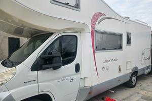 Camper mansardato