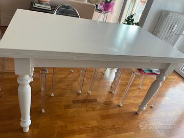 tavolo in legno bianco allungabile
