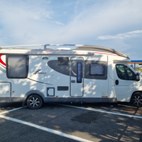 Camper bustener ixeo plus