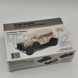 FORD MODEL A PHAETON SCALE MODEL 1/20 MODELLINO