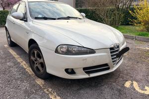 Alfa romeo 147