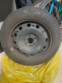 Kit 4 Ruote invernali con cerchi VW Polo R15