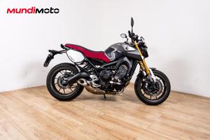 YAMAHA MT 09 - 2016