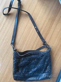 Borsa in pelle „Fredsbruder“