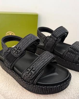 scarpe aperte di Tory Burch