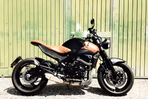 Suzuki GSR 600 - Cafè Racer/Scrambler