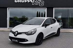 Renault Clio 5 Porte 1.2 BENZ 65cv ADATTA NEOPATEN