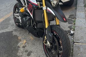 Aprilia dorsoduro 1200