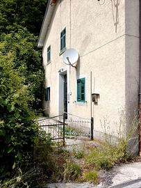 Appartamento con giardino privato