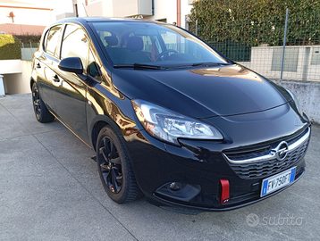 Opel Corsa black edition