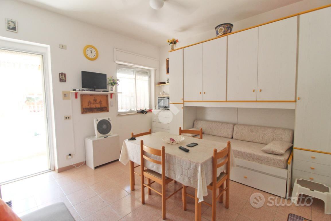 House in Campomarino, Case FIAT - Vista 4
