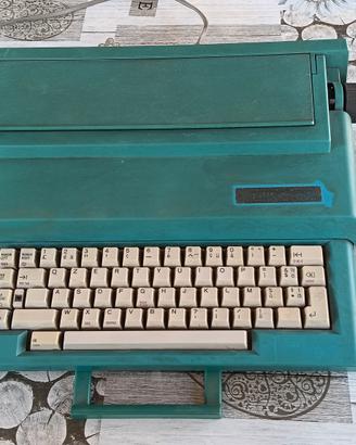 Macchina da scrivere elettrica Olivetti 
