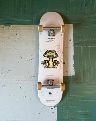 Skateboard Arbor