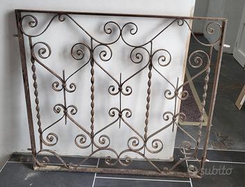 inferiata ferro battuto