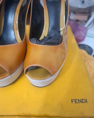 Scarpe donna Fendi
