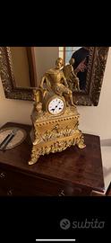 Pendola francese in bronzo dorato, '800