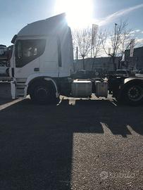 Stralis trattore iveco 460