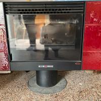 Stufa a pellet La Nordica Extraflame Esmeralda.