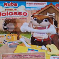 gioco Ruba l'osso al molosso dai tre anni in su