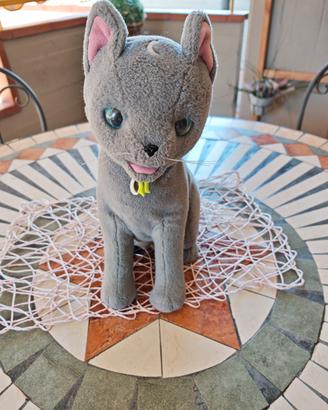 gatto peluche interattivo 