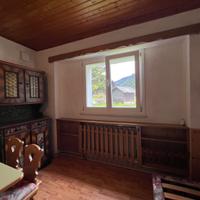 Scaffalatura di legno