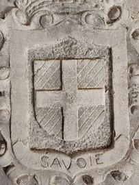 Orologio meridiana in pietra da appendere - Savoia