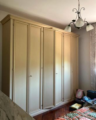 Armadio 6 ante color beige/verde chiaro