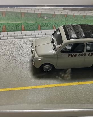 modellino con diorama Fiat 500 Abarth 1/43