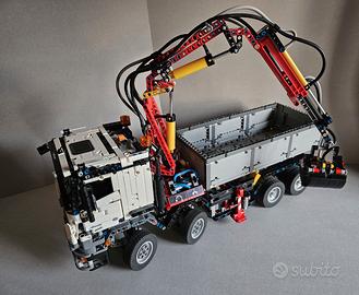 Lego Technic 42043 2-in-1 - Mercedes-Benz Arocs