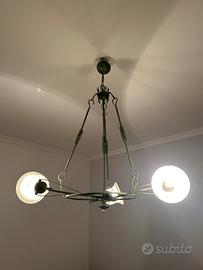 Lampadario in ferro battuto