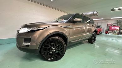 Land Rover Range Evoque 2.2 SD4 190CV. Full option