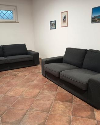 Divani kivik Ikea 3 e 2 posti