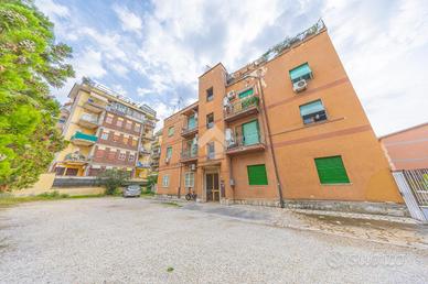 3 LOCALI A GUIDONIA MONTECELIO