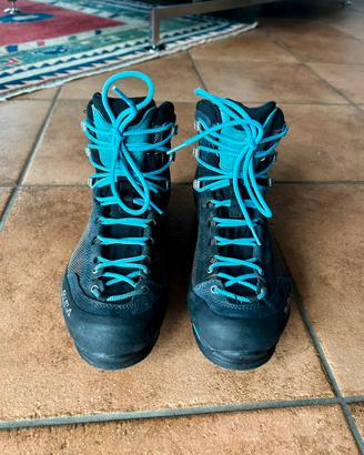 Scarponi salewa ws crow gtx
