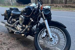 MOTO Yamaha Dragstar 125CC CUSTOM
