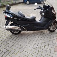 Suzuki Burgman 400cc